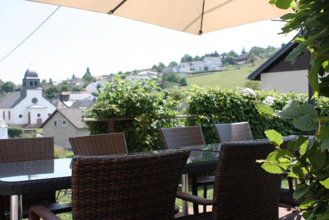 Gasthaus Pension Geimer Plütscheid Esterno foto