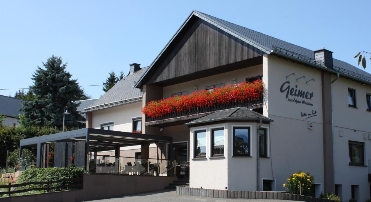 Gasthaus Pension Geimer Plütscheid Esterno foto