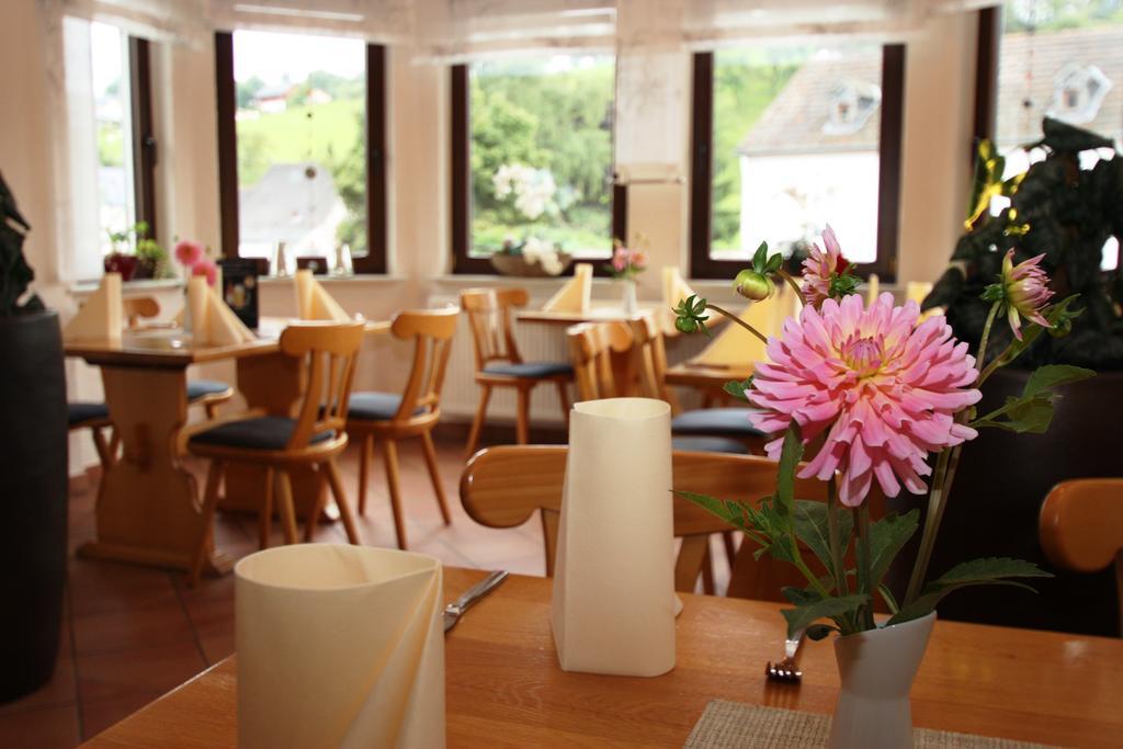 Gasthaus Pension Geimer Plütscheid Esterno foto